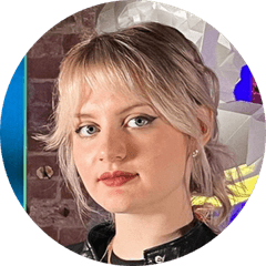 Арина Волошина