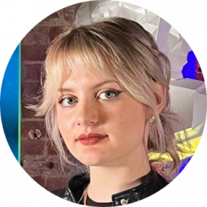 Арина Волошина