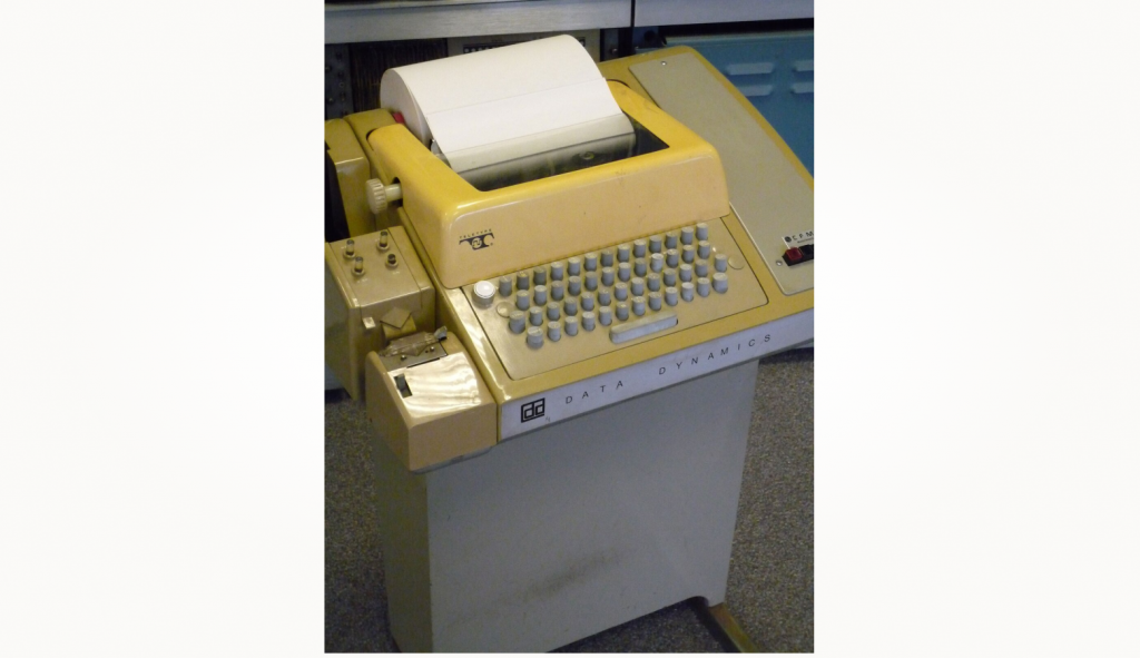 Телетайп Teletype Model 33