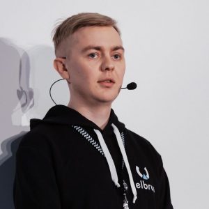 Виктор Шампаров